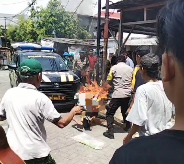 Hendak Diamankan Polisi, Pelaku Curanmor di Gubeng Surabaya Terbakar