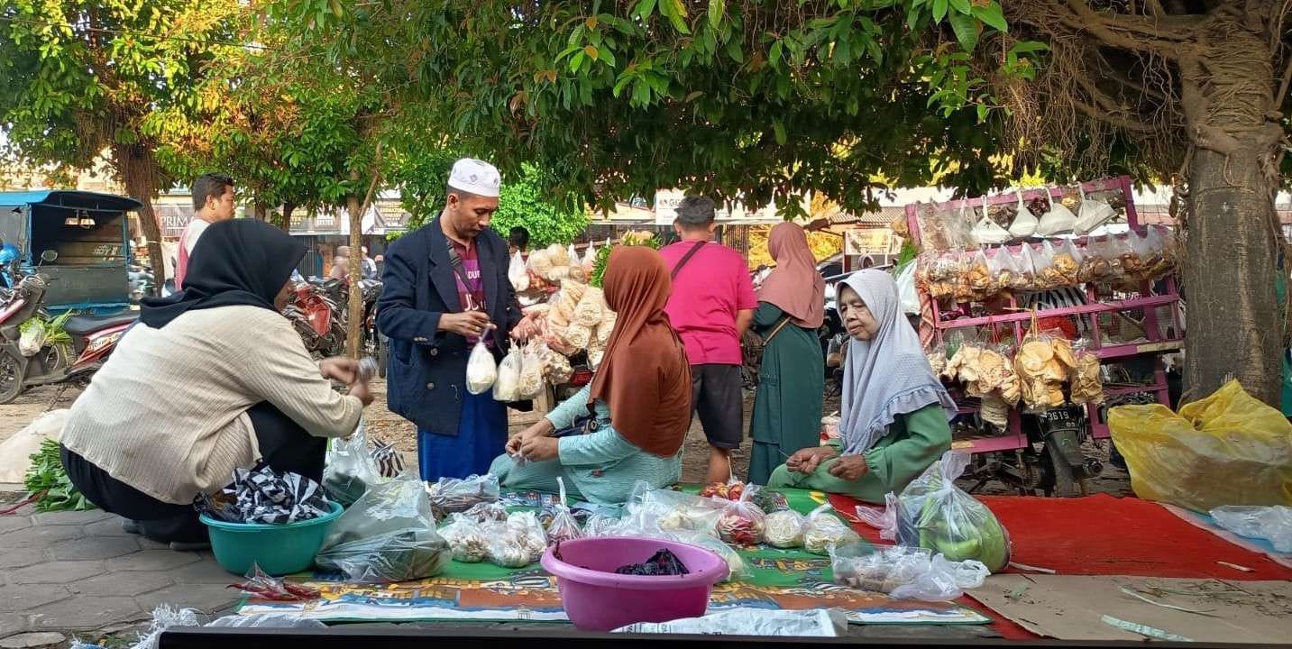 Pasar Tradisional Saronggi Sumenep: Pusat Aktivitas Ekonomi Warga