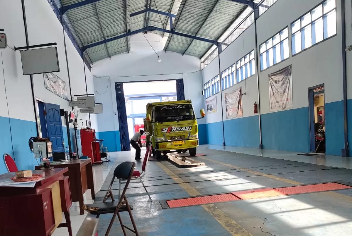 Ribuan Kendaraan di Sampang Telah Diuji KIR, Dishub Komitmen Tingkatkan Kesadaran Masyarakat