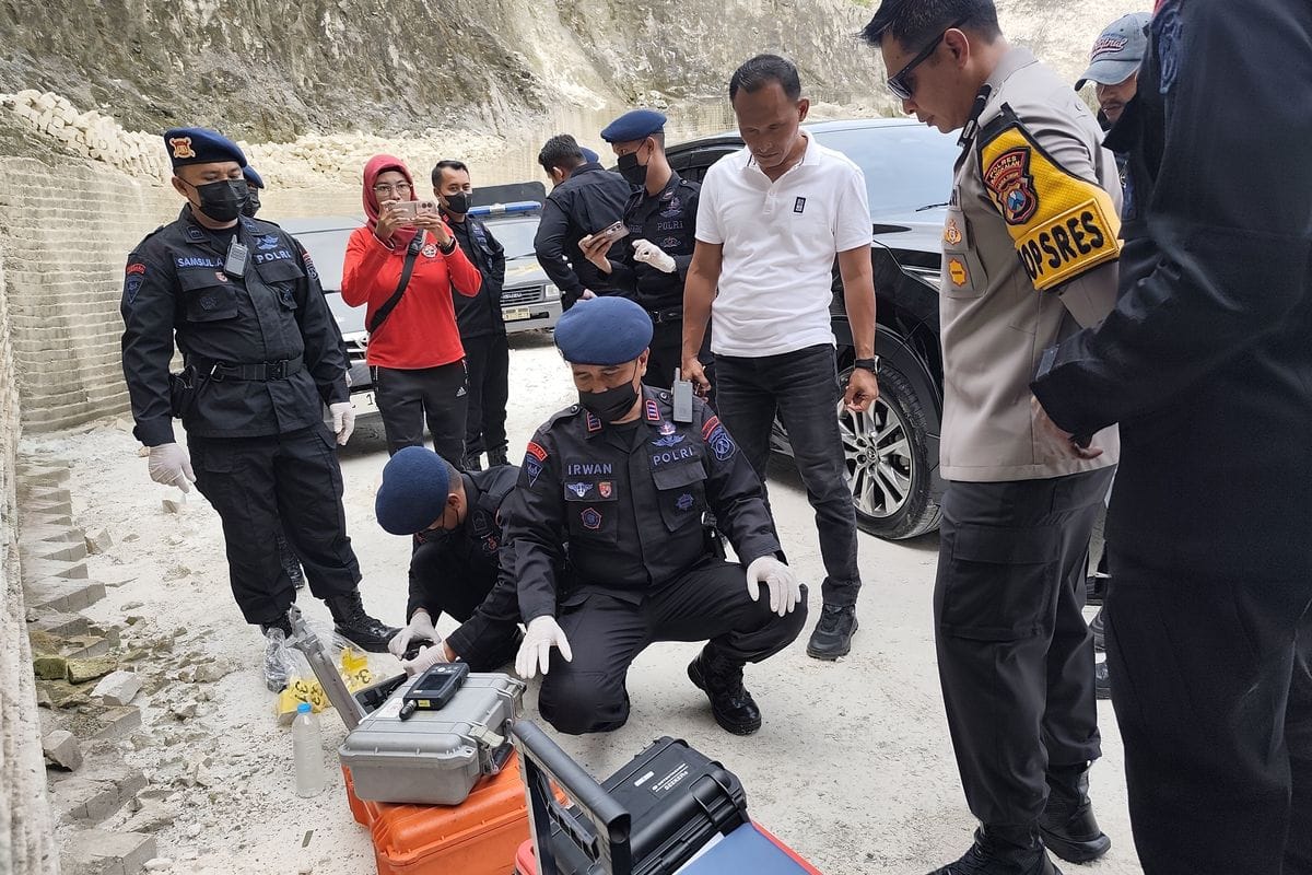 Polda Jatim Olah TKP 6 Santri Tewas Tenggelam di Bekas Galian C