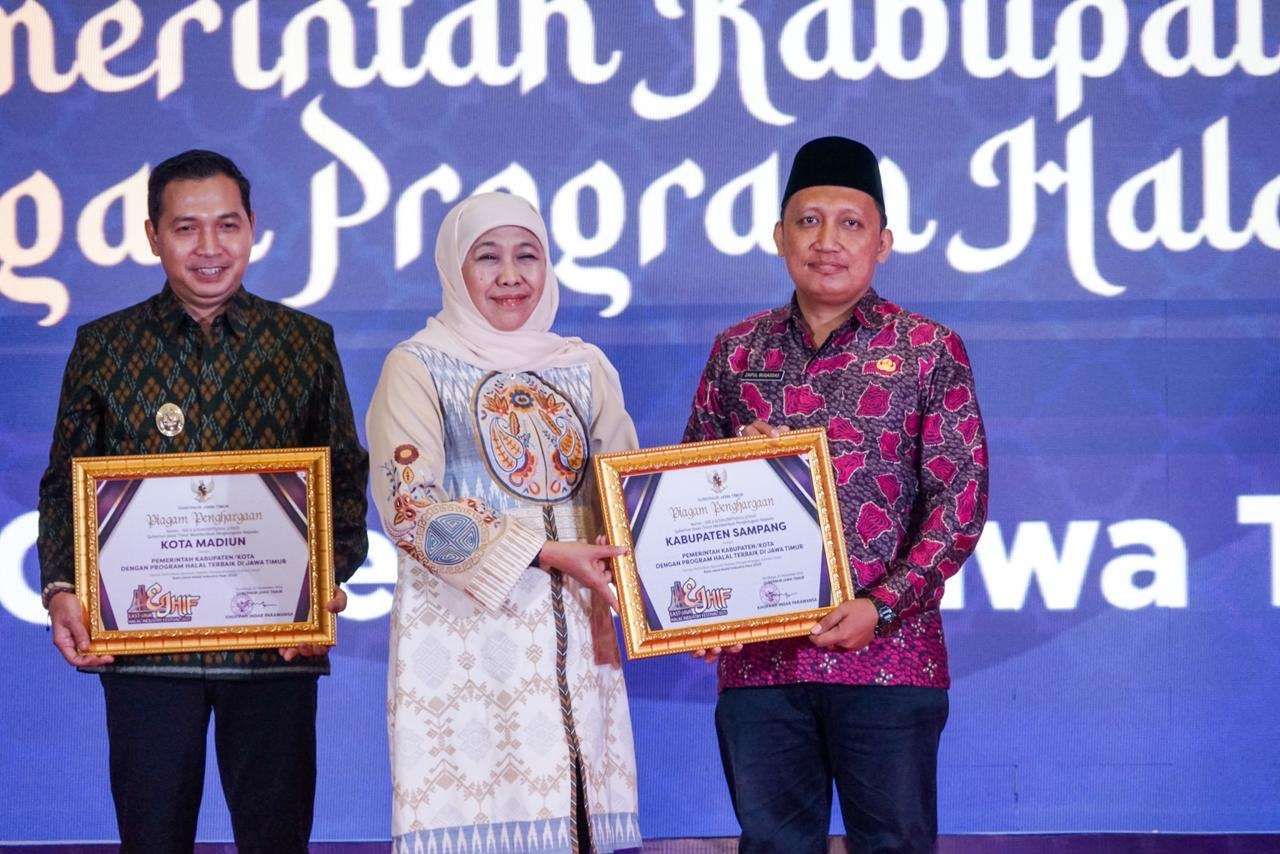 Pemkab Sampang Raih Penghargaan Program Halal Terbaik di Jawa Timur