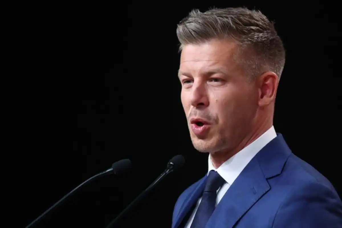 Babak Baru Politik Hungaria: Peter Magyar Tantang Dominasi Orban di Tengah Isolasi Global