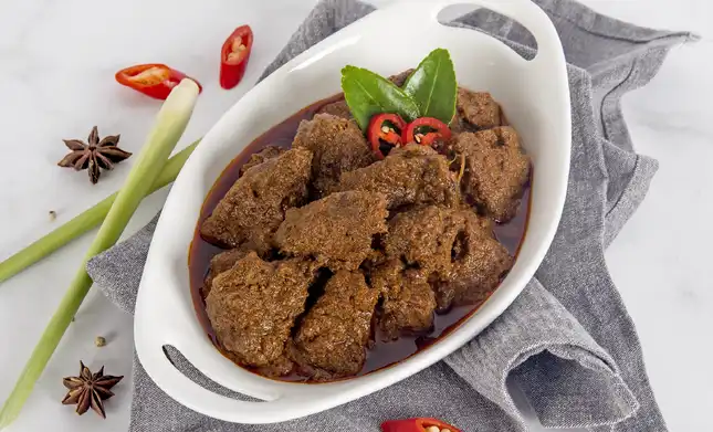 Proses dari Gulai, Kalio, hingga Rendang: Rahasia Bumbu Meresap Sampai ke Serat Daging