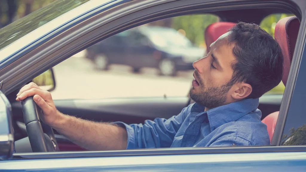 Jangan Salah Kaprah! Ini Perbedaan Mencolok Antara Kantuk Biasa dan Microsleep yang Mematikan