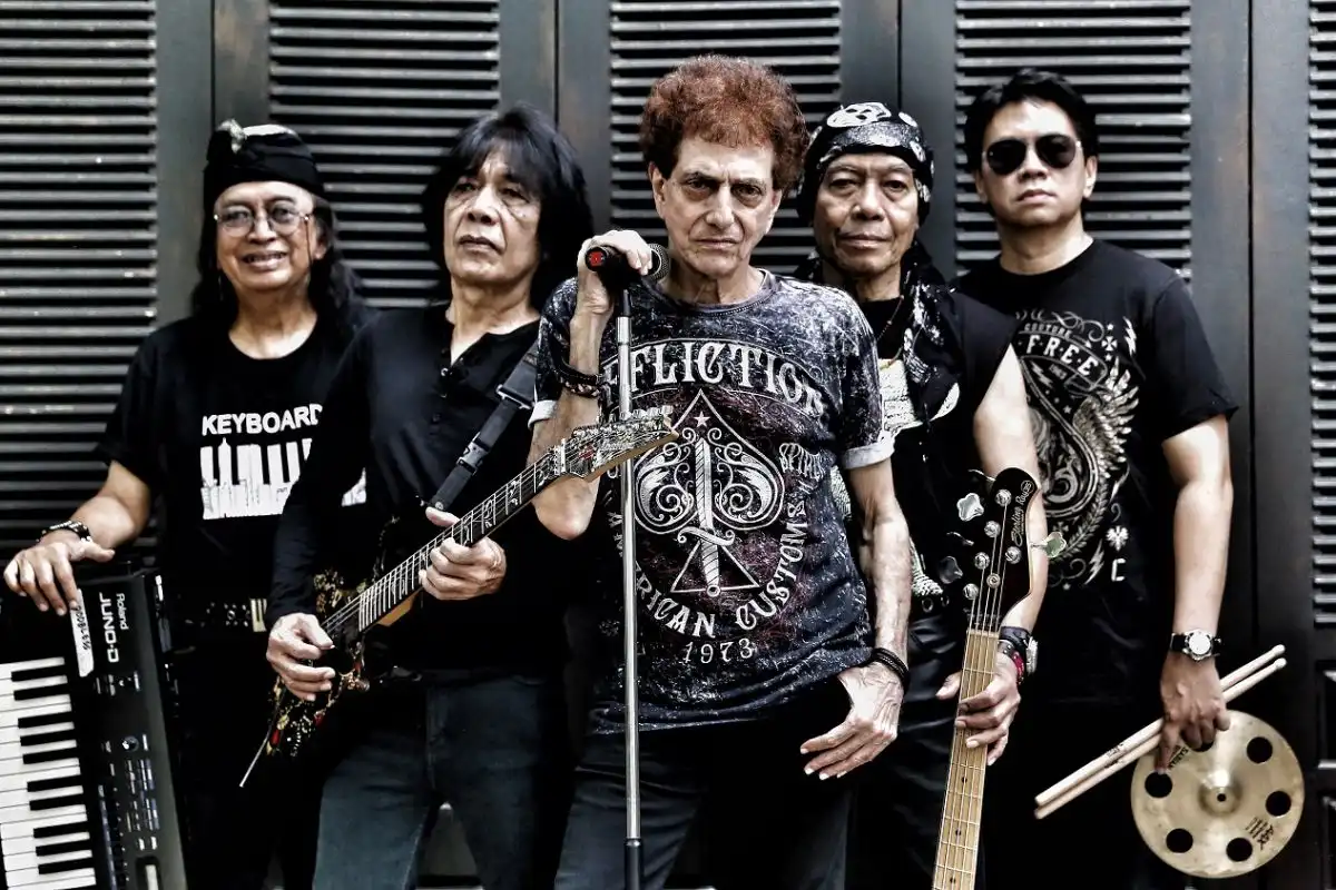 Legenda Tak Tergantikan! Ini 7 Musisi Rock Indonesia yang Karyanya Masih Menggema Hingga Kini