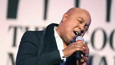 Kabar Duka: Peabo Bryson, Penyanyi "Beauty and the Beast" Meninggal di Usia 75 Tahun