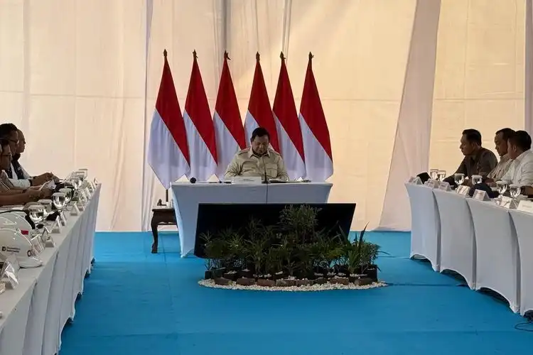 Prabowo Menyinggung Kritikan Terhadap Menteri