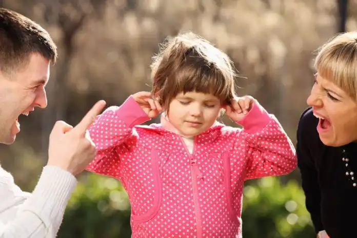 Gak Usah Marah-marah! Ini Alasan Ilmiah Kenapa Anak Kecil Belum Bisa Kontrol Emosi