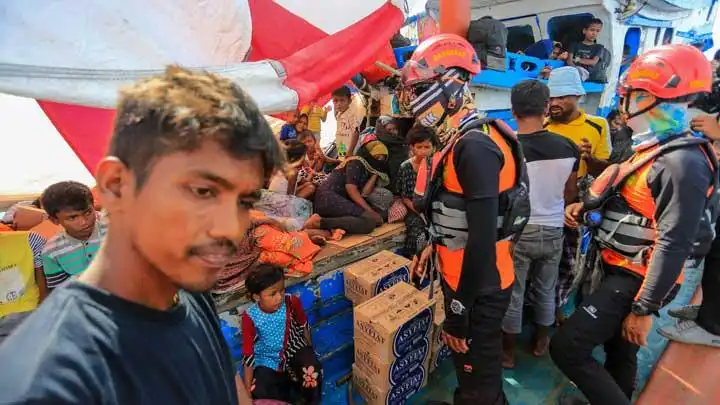Bukan Cuma Karena Perang, Ini 4 Faktor Utama yang Memaksa Manusia Mengungsi dari Negaranya