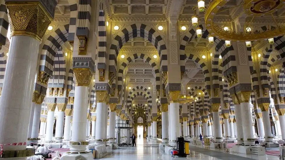 Buatan Jerman, Ini 5 Fakta Kecanggihan Teknologi Payung Raksasa di Masjid Nabawi Madinah