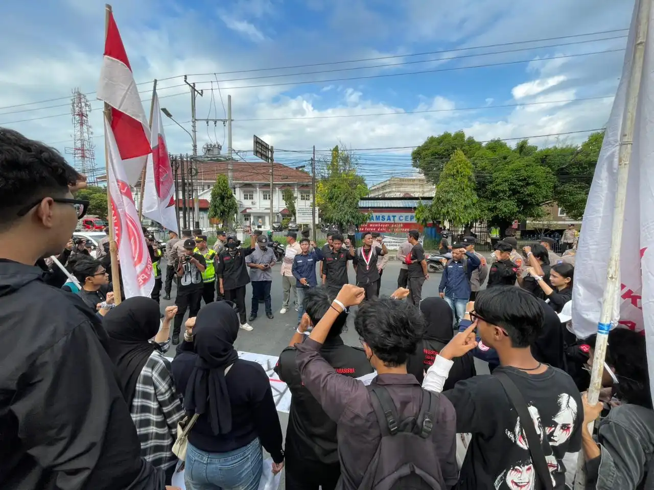 Mahasiswa Pekalongan Gelar Aksi May Day, Angkat Isu Perlawanan hingga Pendidikan Gratis