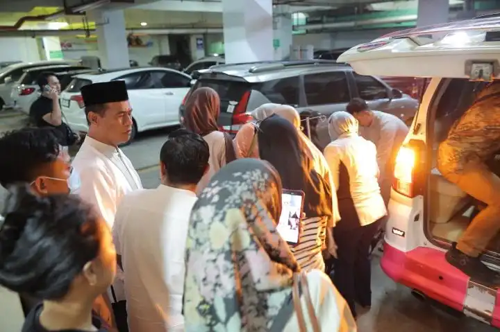 Garis Polisi Melingkar di Tanjung Barat, Olah TKP Kebakaran Rumah Haerul Saleh Dimulai