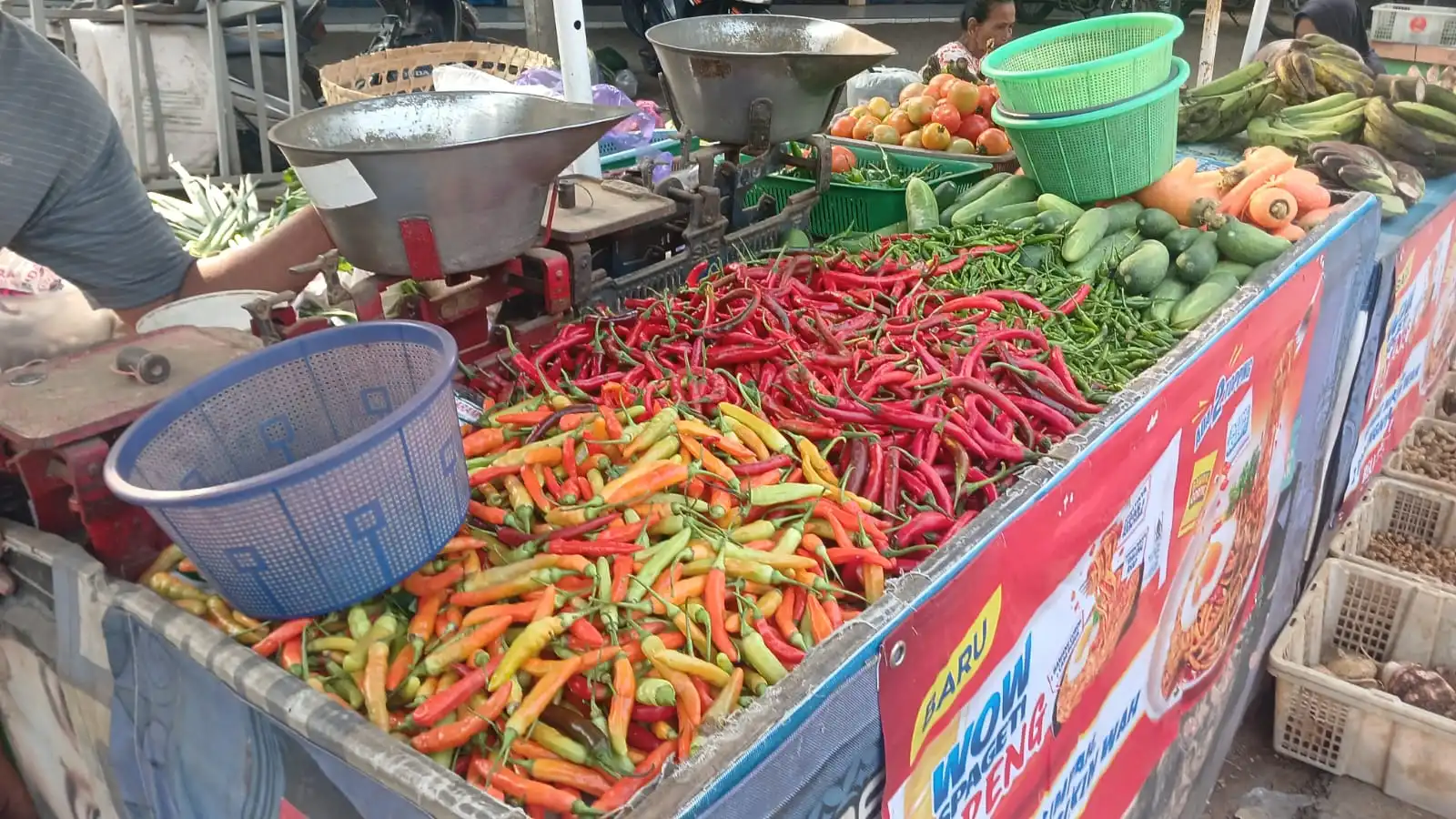 Lonjakan Harga Komoditas Cabai di Pasar Grogolan Pekalongan Dipengaruhi Wilayah Asal Panen Pemasok