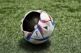 Bikin Kiper Frustrasi, Mengenang Jabulani dan Deretan Bola Piala Dunia Paling Kontroversial