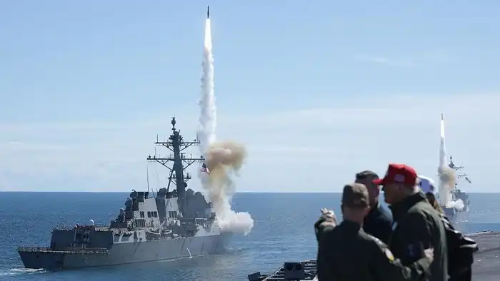 Gencatan Senjata Runtuh, Iran dan Amerika Serikat Terlibat Kontak Senjata di Teluk