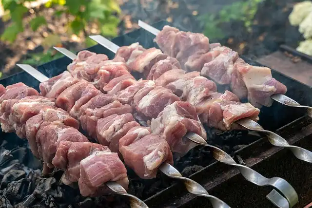 Rahasia Sate Empuk dan Tidak Alot, Ini 5 Cara Mengolah Daging agar Lebih Lezat