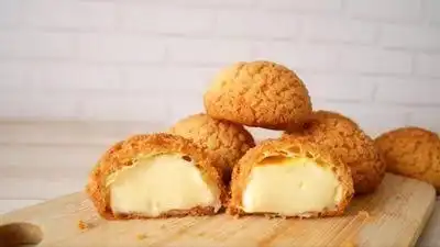Kue Soes Kempes Setelah Keluar Oven? Ini 4 Penyebab Utama dan Cara Mengatasinya