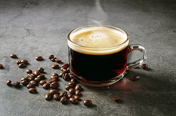 Benarkah Minum Kopi Berbahaya bagi Jantung? Analisis Sains tentang Kafein dan Detak Jantung