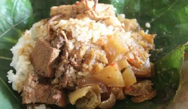  Bukan Sekadar Nama Unik Menguak Sejarah dan Cita Rasa Nasi Jangkrik Tulungagung