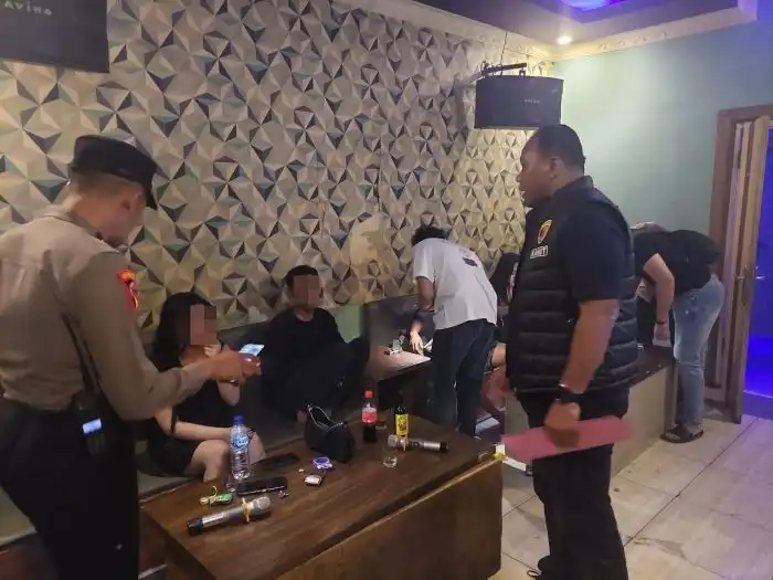 Cegah Peredaran Narkoba, Satresnarkoba Polres Pekalongan Sisir Tempat Hiburan Malam di Kajen