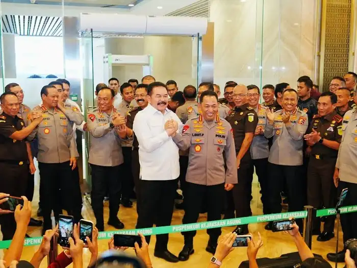 Usai Gonjang-Ganjing Kasus, Kapolri dan Jaksa Agung Saling Sapa dan Lempar Pujian