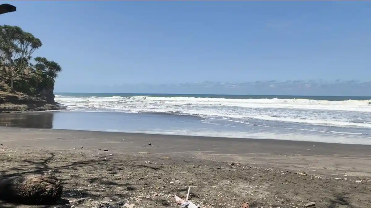 Gelombang Pangandaran Kembali Tenang, Warga Minta Pesisir Segera Dilindungi