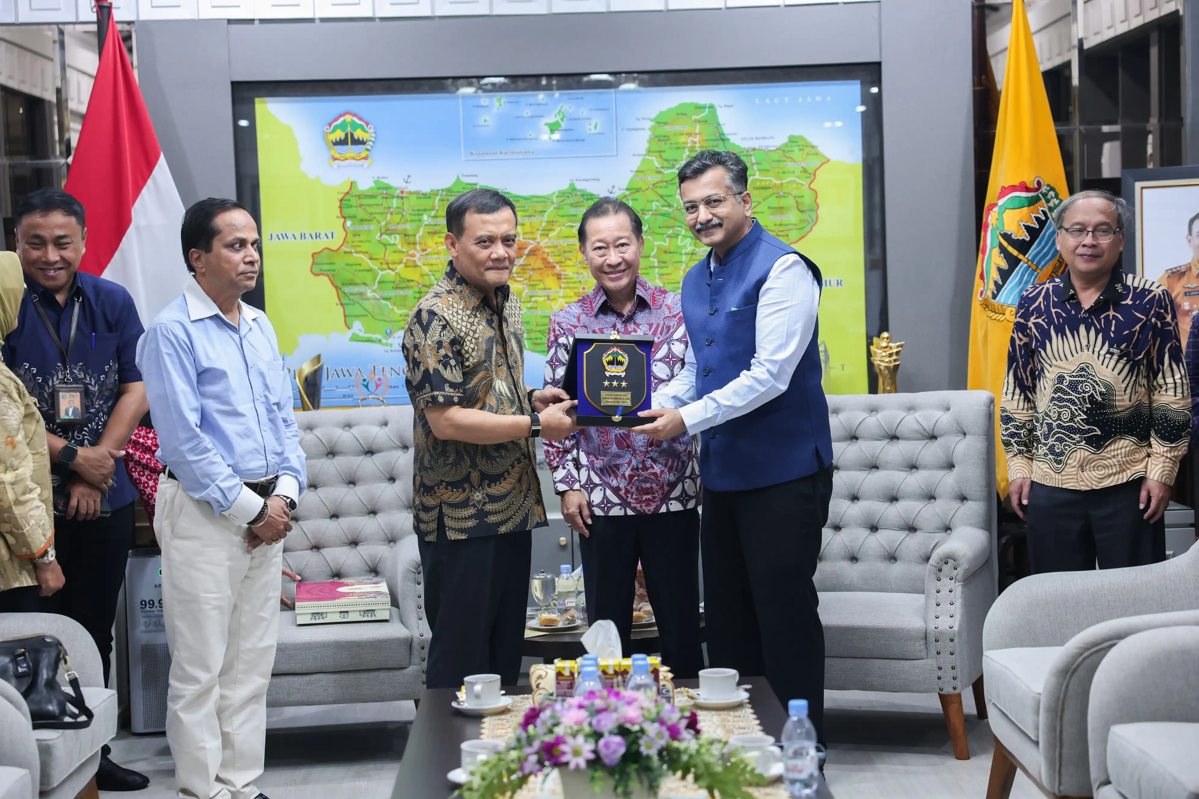 Investor India J.K. Enterprises Jajaki Investasi Pertanian dan Energi Surya di Jawa Tengah