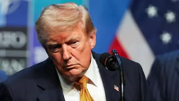 Trump Bikin Heboh! Klaim Bakal Kuasai Selat Hormuz dan Tarik Upeti 20 Persen Bagi Kapal Tanker