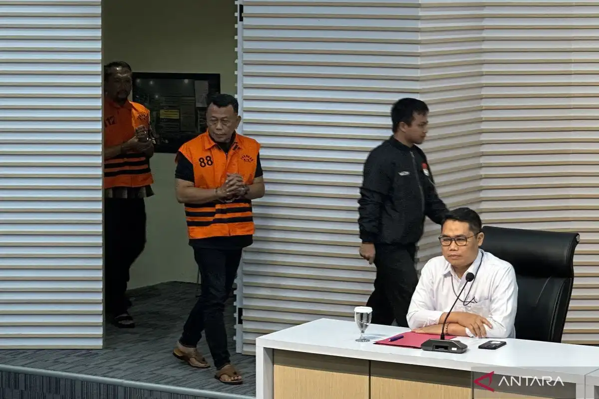 Berkas Lengkap! KPK Limpahkan Kasus Korupsi Bupati Ponorogo Sugiri Sancoko ke PN