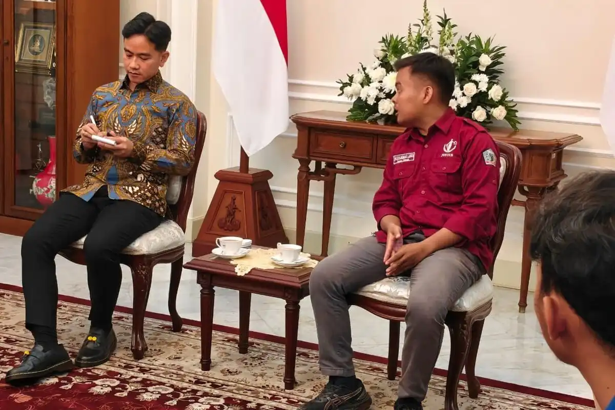 Temui Demonstran Mahasiswa, Wapres Gibran: Saya Sadar Masih Banyak Minus-Minusnya