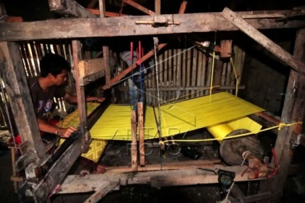 Belum Banyak yang Tahu! Ini Panduan Berburu Kain ATBM yang Bernilai Tinggi di Pekalongan