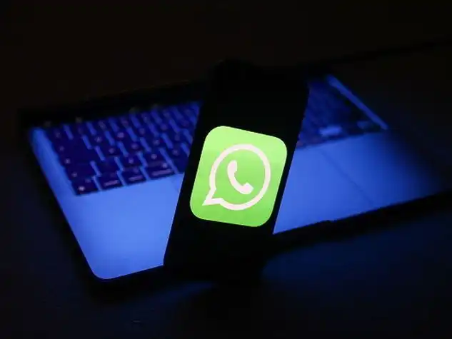 WhatsApp Peringatkan Bahaya Aplikasi Palsu Berisi Spyware: Ancaman Privasi dan Data Pribadi