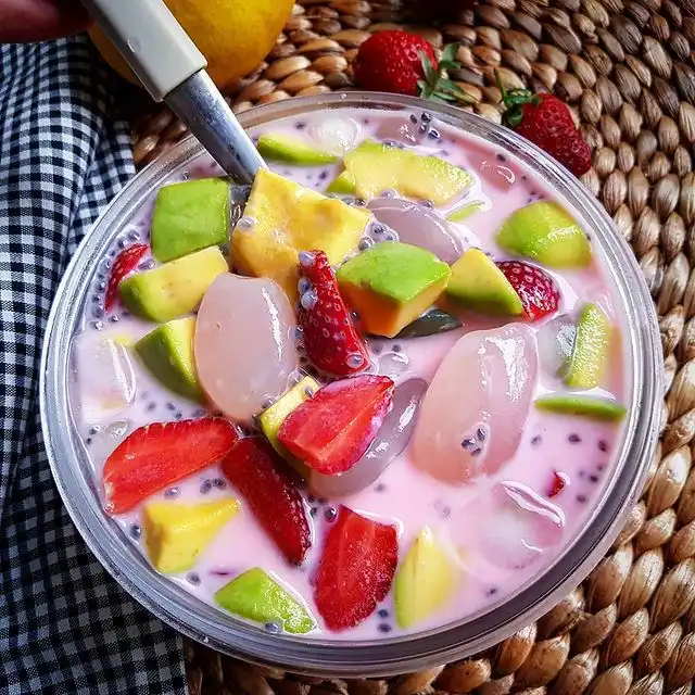 Gak Takut Gemuk! Ini Resep Es Buah Rendah Gula buat Buka Puasa, Segar dan Tetap Sehat!