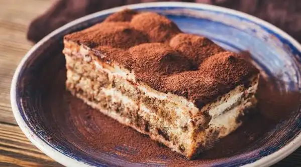 Kelembutan Lumer di Setiap Suapan, Rahasia Daya Pikat Tiramisu Sebagai Kudapan Manis Favorit Saat Lelah