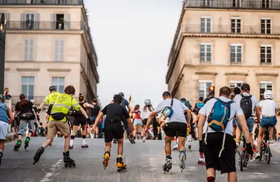 Alternatif Mobilitas Hemat BBM yang Kini Dilirik Gen Z