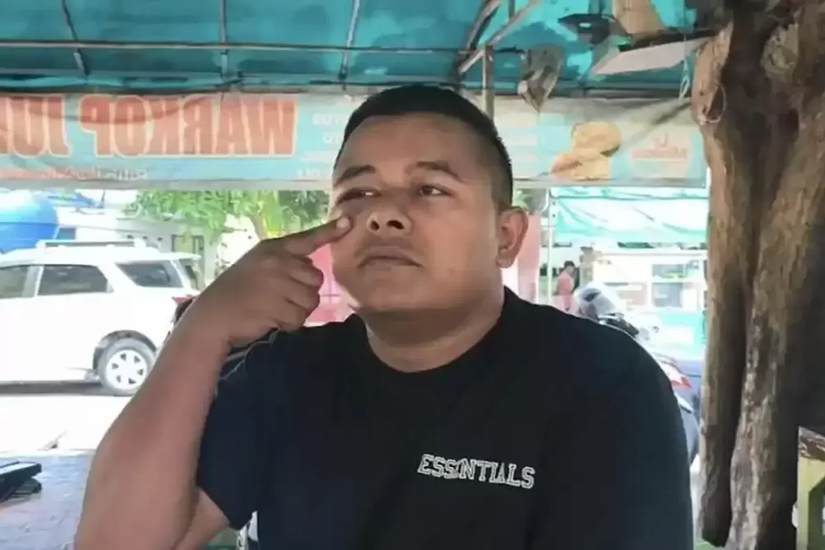 Diteriaki Maling Saat COD Mobil di Medan, Oknum TNI dan Rekannya Dikeroyok Puluhan Warga