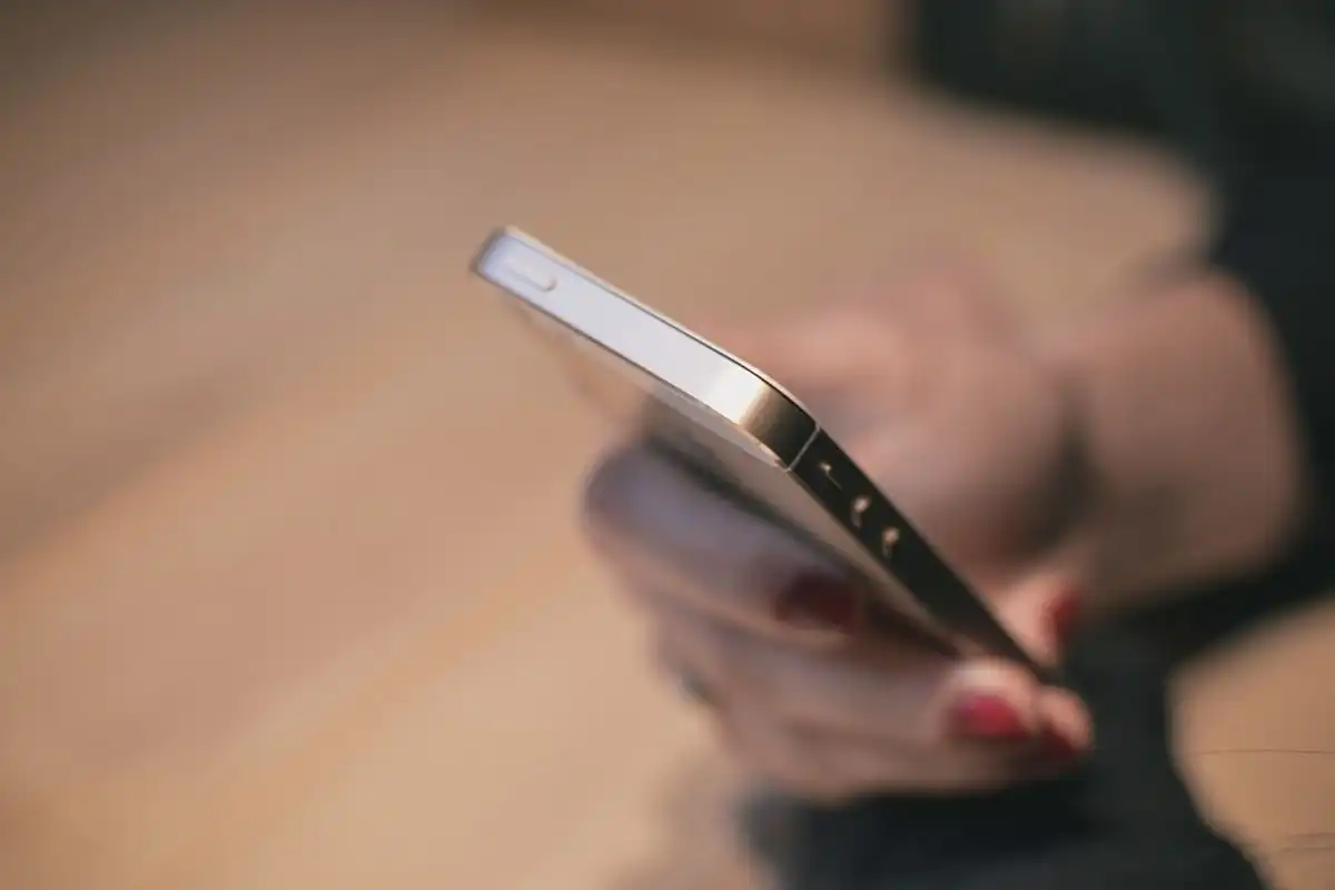 Digital Detox Saat Mudik: Cara Benar Menikmati Kebersamaan Tanpa Layar Gawai