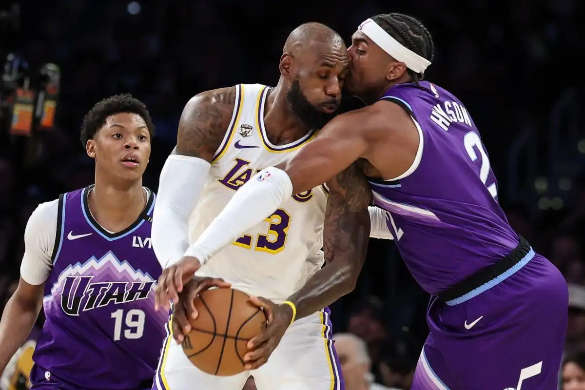 Dominasi Lakers di Laga Penutup, LeBron Efisien dan Pemain Muda Bersinar