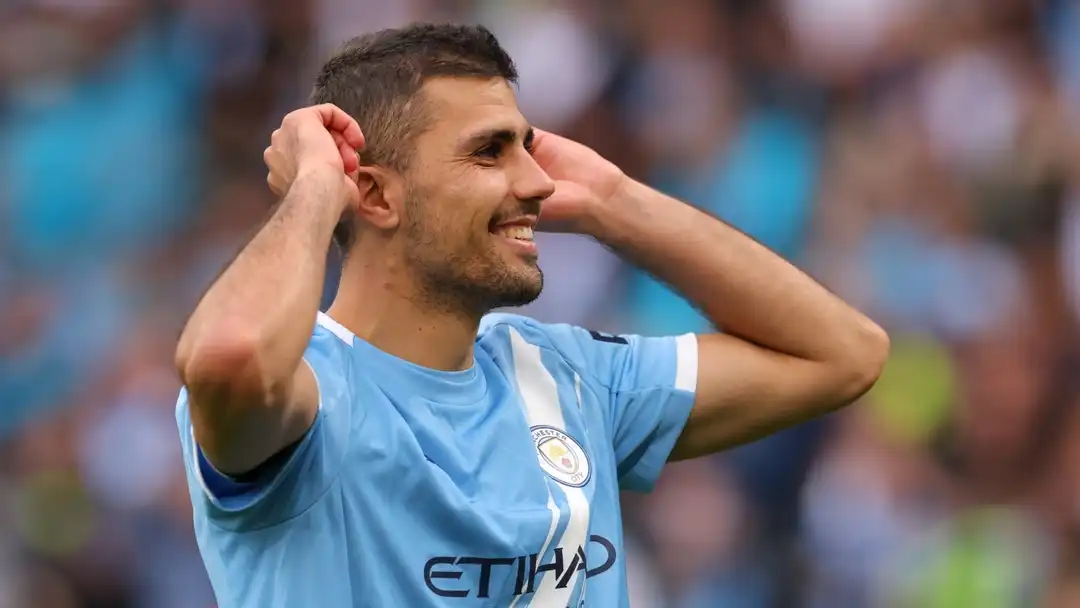 Barcelona Resmi Mundur dari Perburuan Rodri, Real Madrid Makin Berpeluang Amankan Sang Gelandang