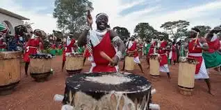 Bukan Sekadar Gerak! Intip Filosofi Mendalam di Balik Tarian Tradisional Burundi yang Mendunia