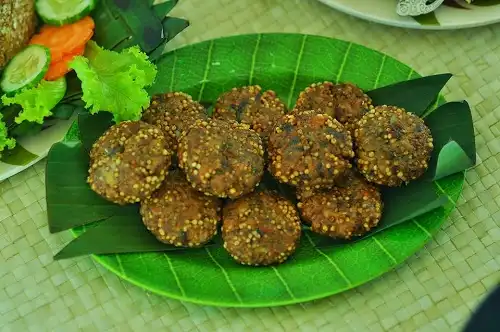 Bukan Bakso Biasa! Alasan Logis Kenapa Kernas Natuna Jadi "Superfood" Milik Nelayan