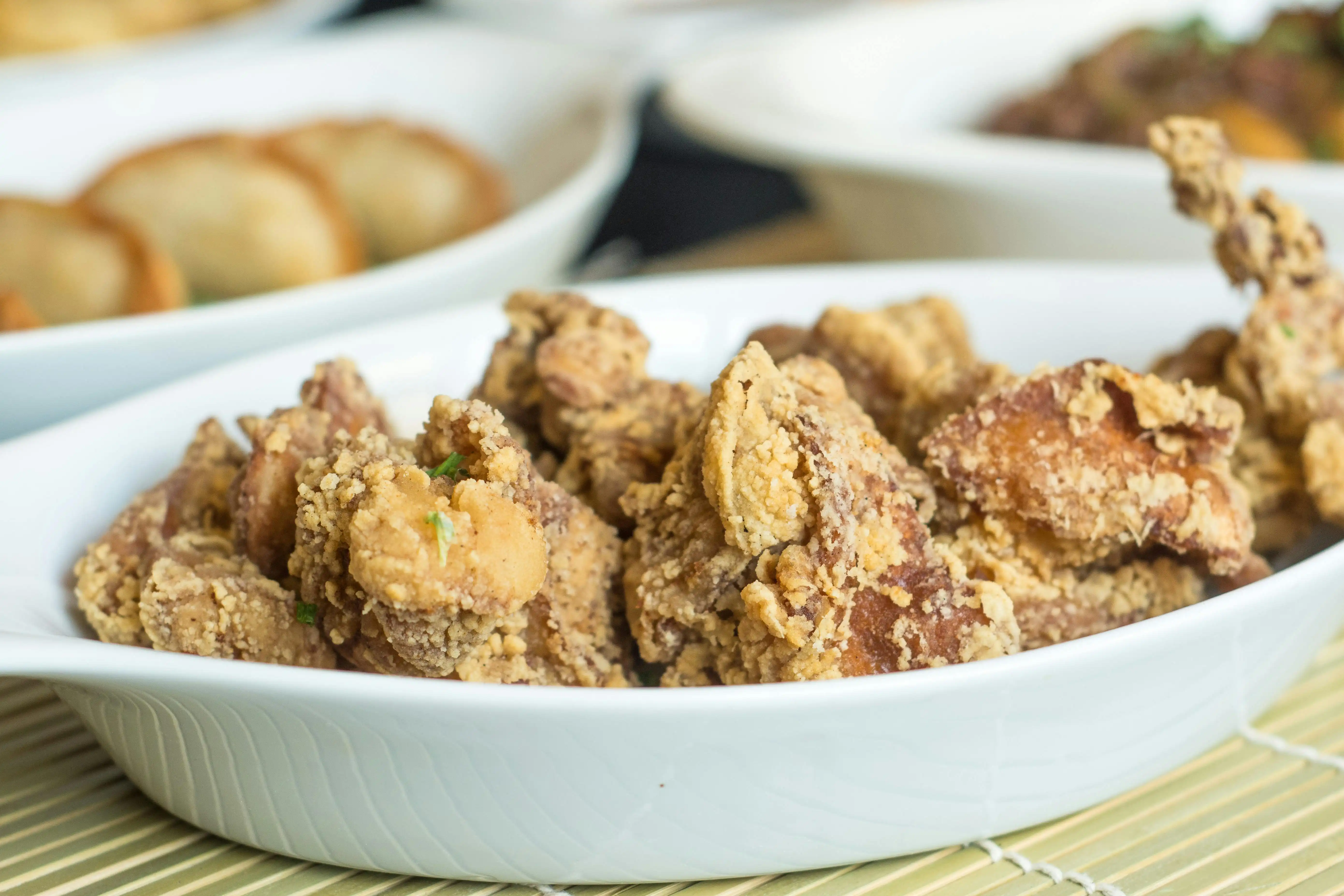 Rahasia Dapur Profesional, Teknik Mengolah Ayam Goreng Tepung agar Tetap Renyah Meski Telah Dingin