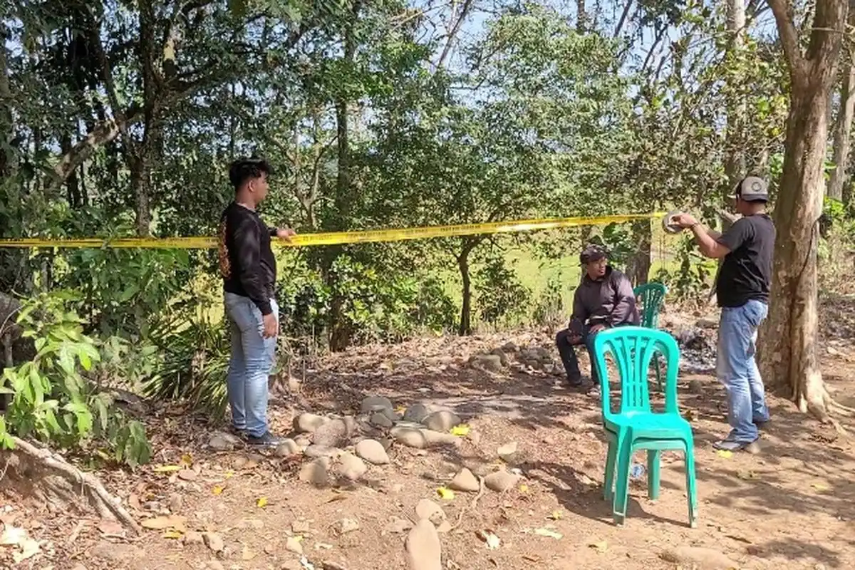 Ungkap Misteri Kematian Sutrimo di Kebayoran Lama, Tim Forensik Gelar Pembongkaran Makam di Banyumas