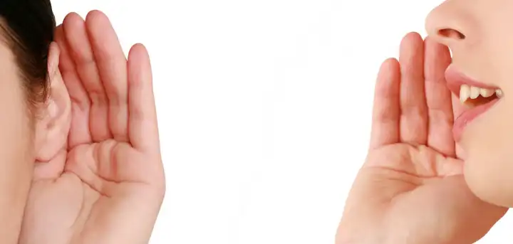 Nggak Perlu Jago Ngomong! Ini Trik "Active Listening" Biar Kamu Jadi Teman Bicara yang Menyenangkan