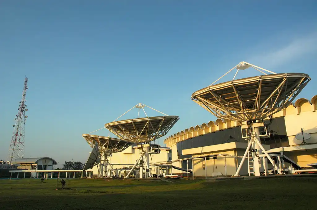Jarang Diketahui, Ini Fakta Unik Sejarah Satelit Palapa yang Bikin Bangga