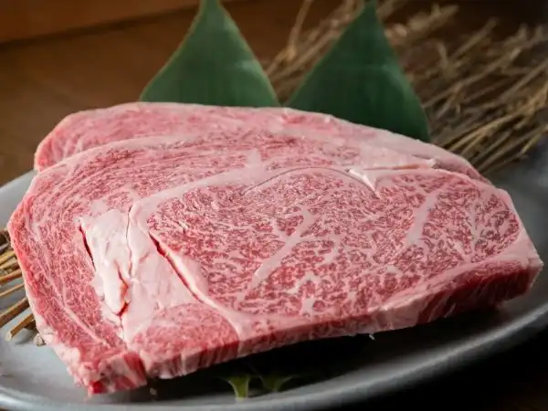 Rahasia Kelezatan Steak Membedah Logika Marbling pada Daging Sapi