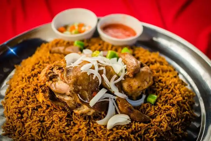 Sering Tertukar, Ini Bedanya Nasi Kabsa Autentik Arab Saudi vs Nasi Mandi dan Biryani