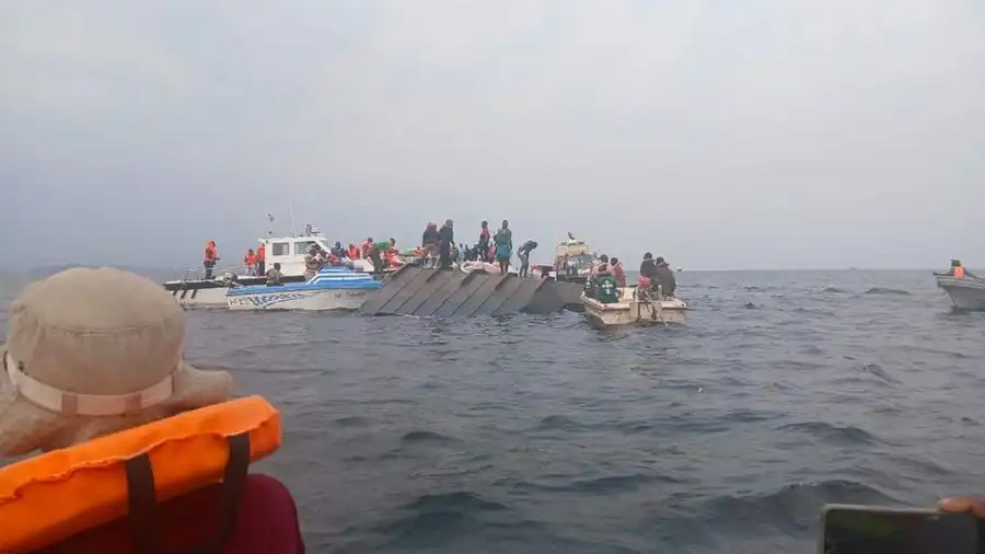 Tragedi Memilukan di Danau Kariba: Kapal Feri Terbalik, 72 Orang Tewas Termasuk 18 Anak-Anak!