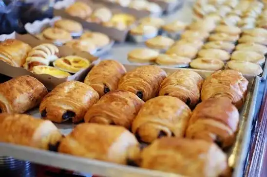 Dari Dapur Sendiri: 5 Ide Bisnis Pastry Rumahan yang Paling Laris dan Mudah Dibuat