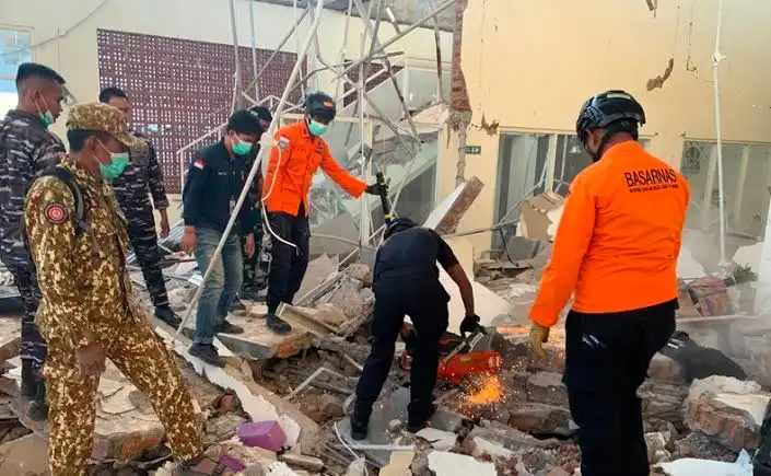 Korban Gempa NTT Terus Bertambah, 38 Orang Tewas dan 13 Luka-luka
